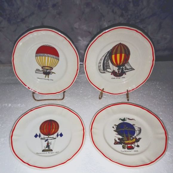 Longchamp Other - Longchamp French Hot Air Balloon Dessert Plates Set Of 4 with Red Rim